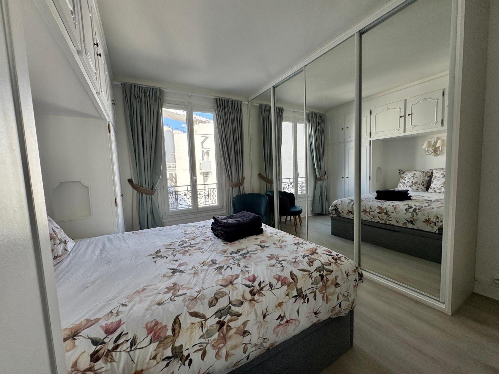Appartement 2 Pieces Elegant Proche Porte De Versailles Париж Екстериор снимка